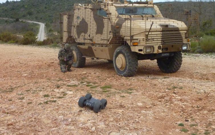 Mini UGV for intelligence & reconnaissance
