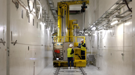 remotely_operated_filter_changing_machine-fcm-nuclear-equipment-copyright-edf.png