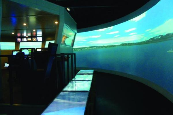 ECA-Group_naval_simulation_mistral_4000_2