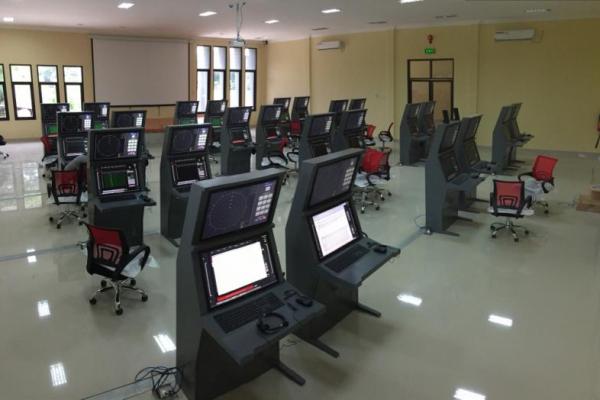 eca_group_NAVAL SIMULATION_sonsim-generic_sonar_simulator_classroom_sonar_consoles.jpg
