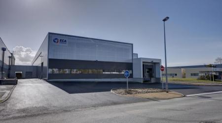 ECA GROUP -  TRAINING SIMULATION - ECA FAROS WORKSHOP FOR 6 AXIS MILITARY VEHICLES SIMULATORS PRODUCTION - BUILDING PIC