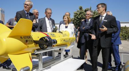 ECA GROUP - EVENT - The French Minister of Armed Forces meets ECA Group teams in La Garde 2