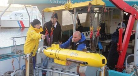 ECA GROUP - NEWS - A9m - ECA Group provides Support & Services for Mine Counter Measures AUV and ROV equipment to Kazakh Nava