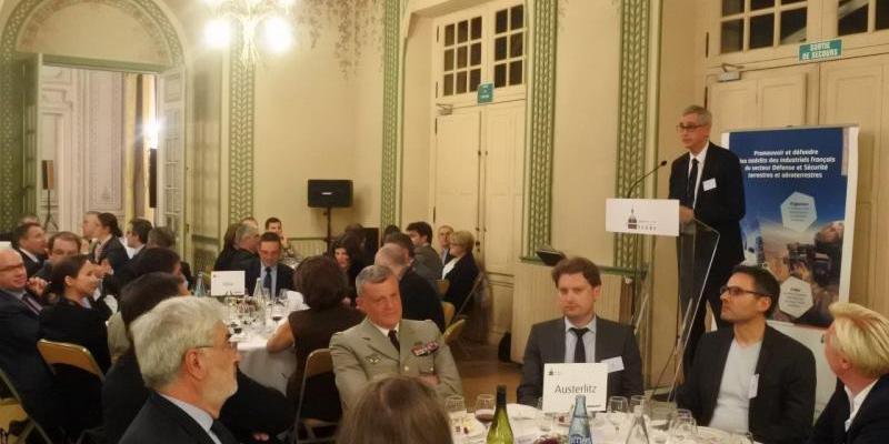 ECA Group presents its vision of feature robotics for Defence application at Cercle Prospective Terr