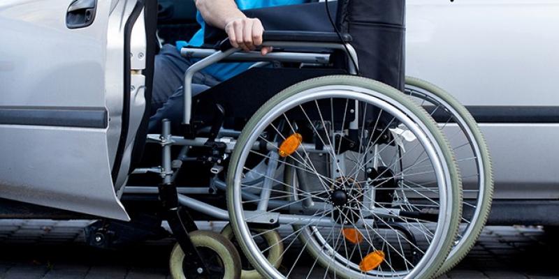Simulation Training Systems for Persons with Reduced Mobility