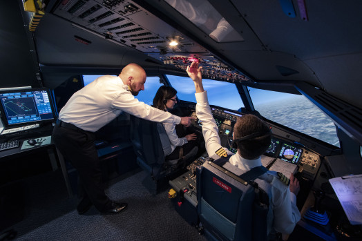ECA_Group_FTDA320_InFlightAbnormalProc2.JPG